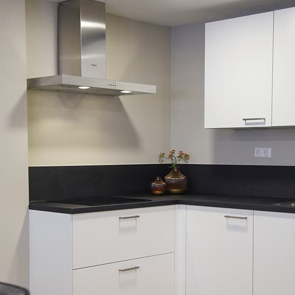 Fraaie vormgeving in wit