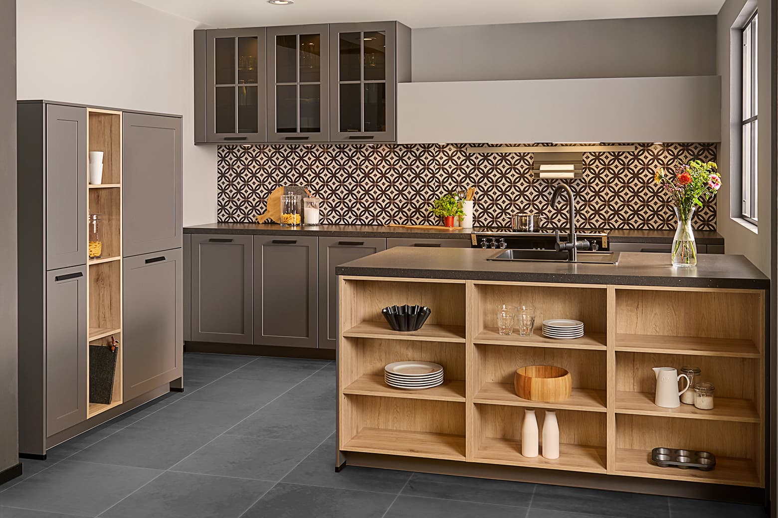 Jarama-768-XL-keuken-met-kaderfronten