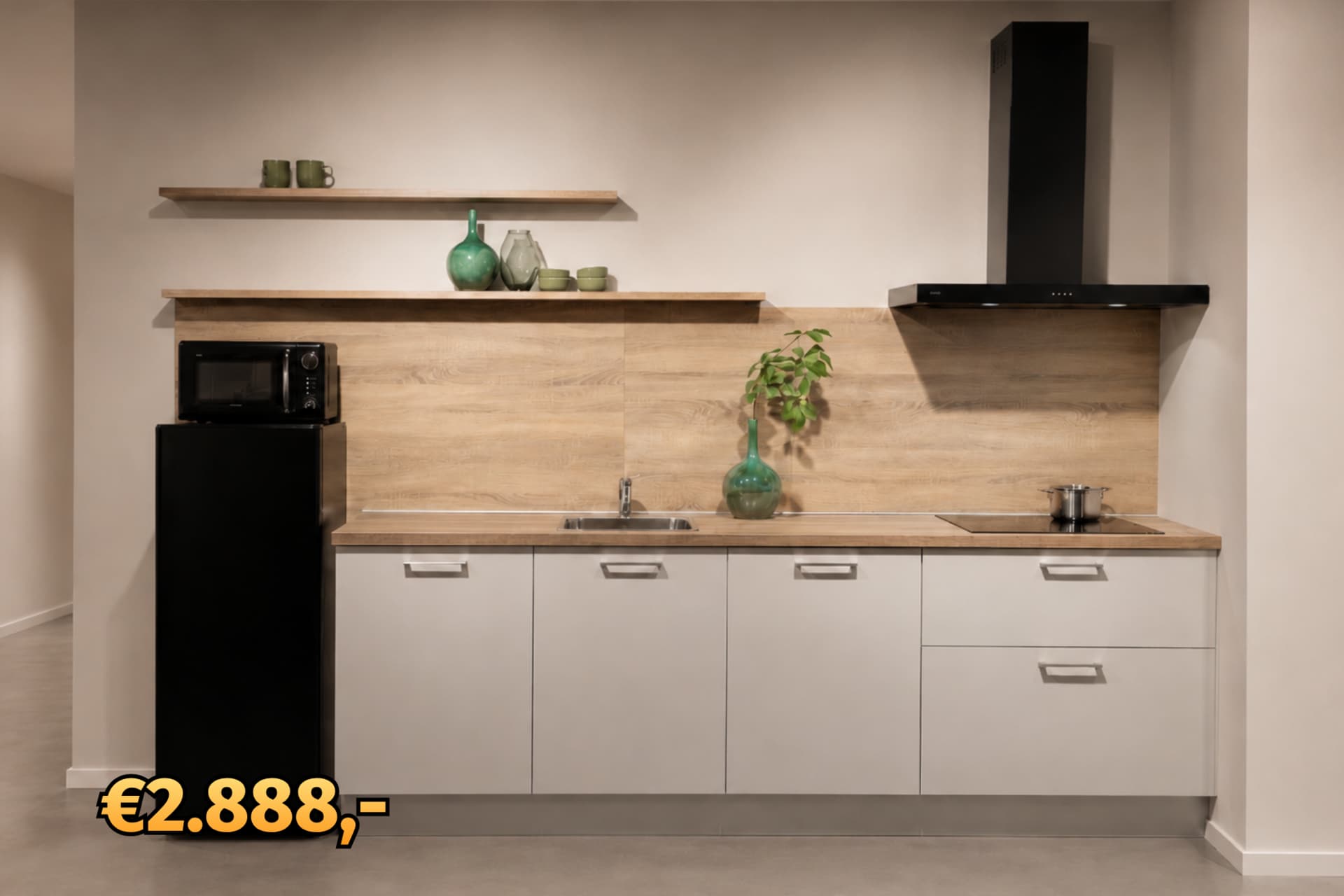prijstopper-rogier-header.png Witte rechte keuken met eikenhouten werkblad