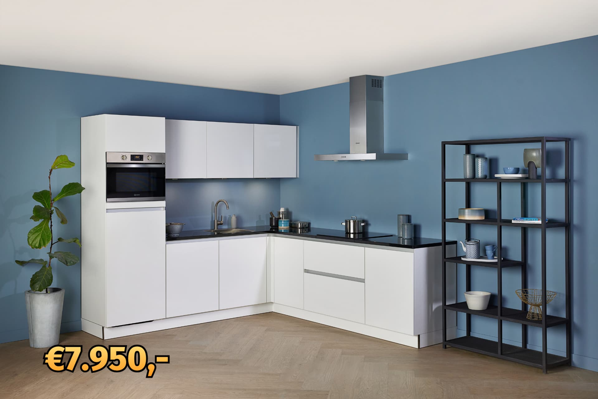 prijstopper-camiel-header.png Witte hoekkeuken met zwart werkblad