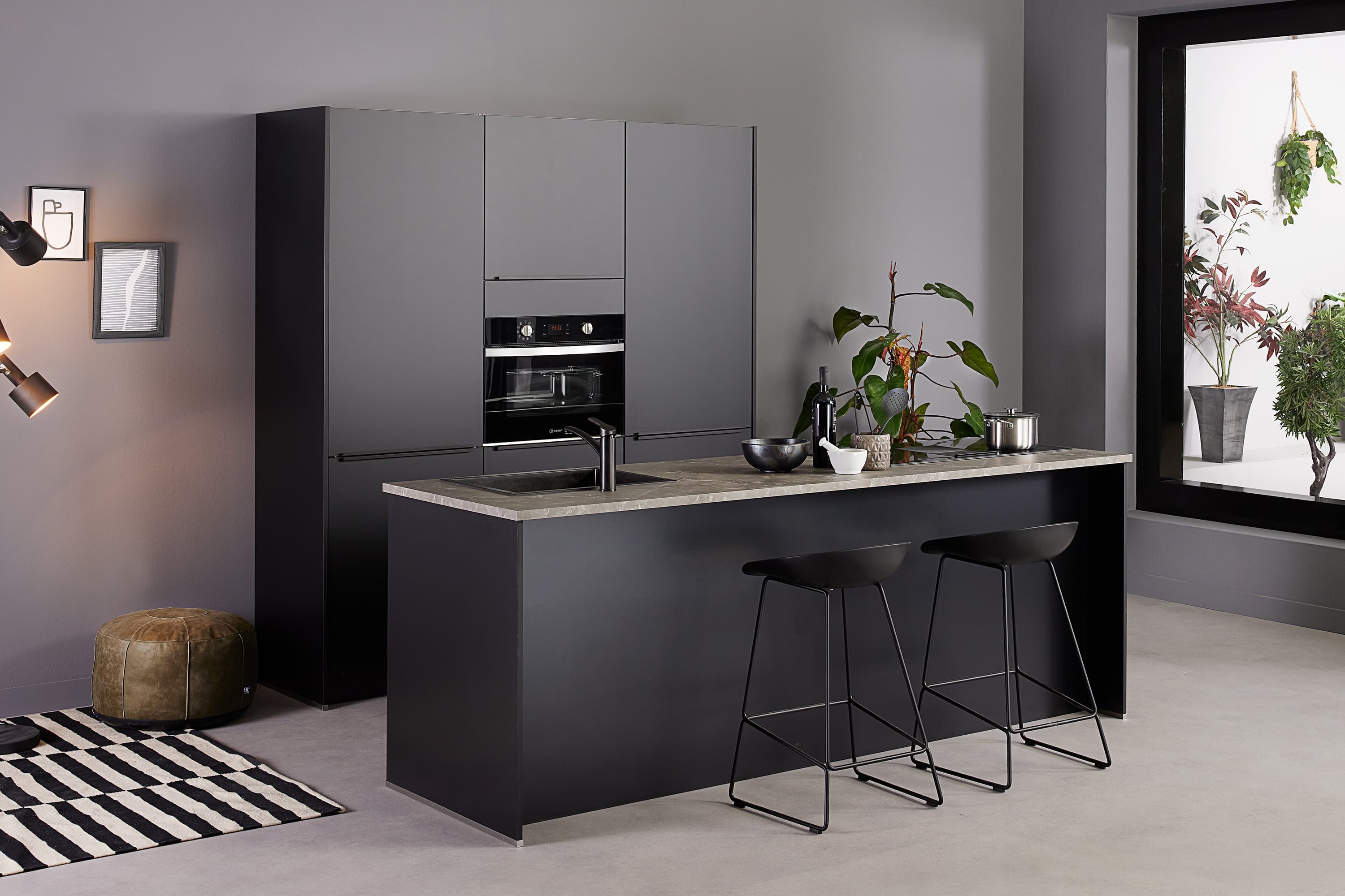 Eilandkeuken zwart