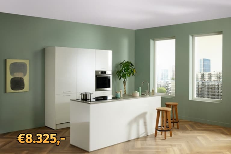 prijstopper-camiel-eiland-header.png Witte eilandkeuken met bar